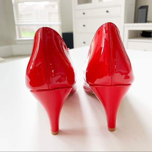 Forever Red Pat Heels Grande-22 - Picture 5 of 7